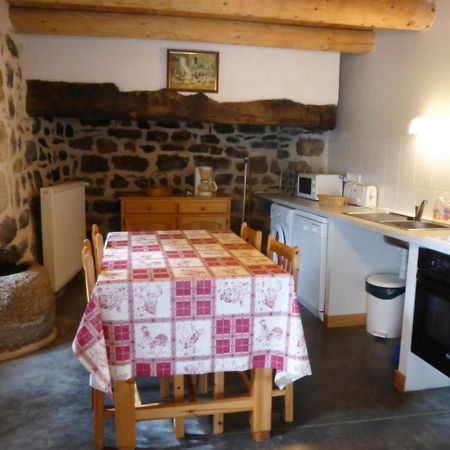 Gite Charmant Pour 8 Pers A Rauret Avec Cheminee, Terrasse Et Acces "Tourisme Et Handicap" - Fr-1-582-186 Zewnętrze zdjęcie