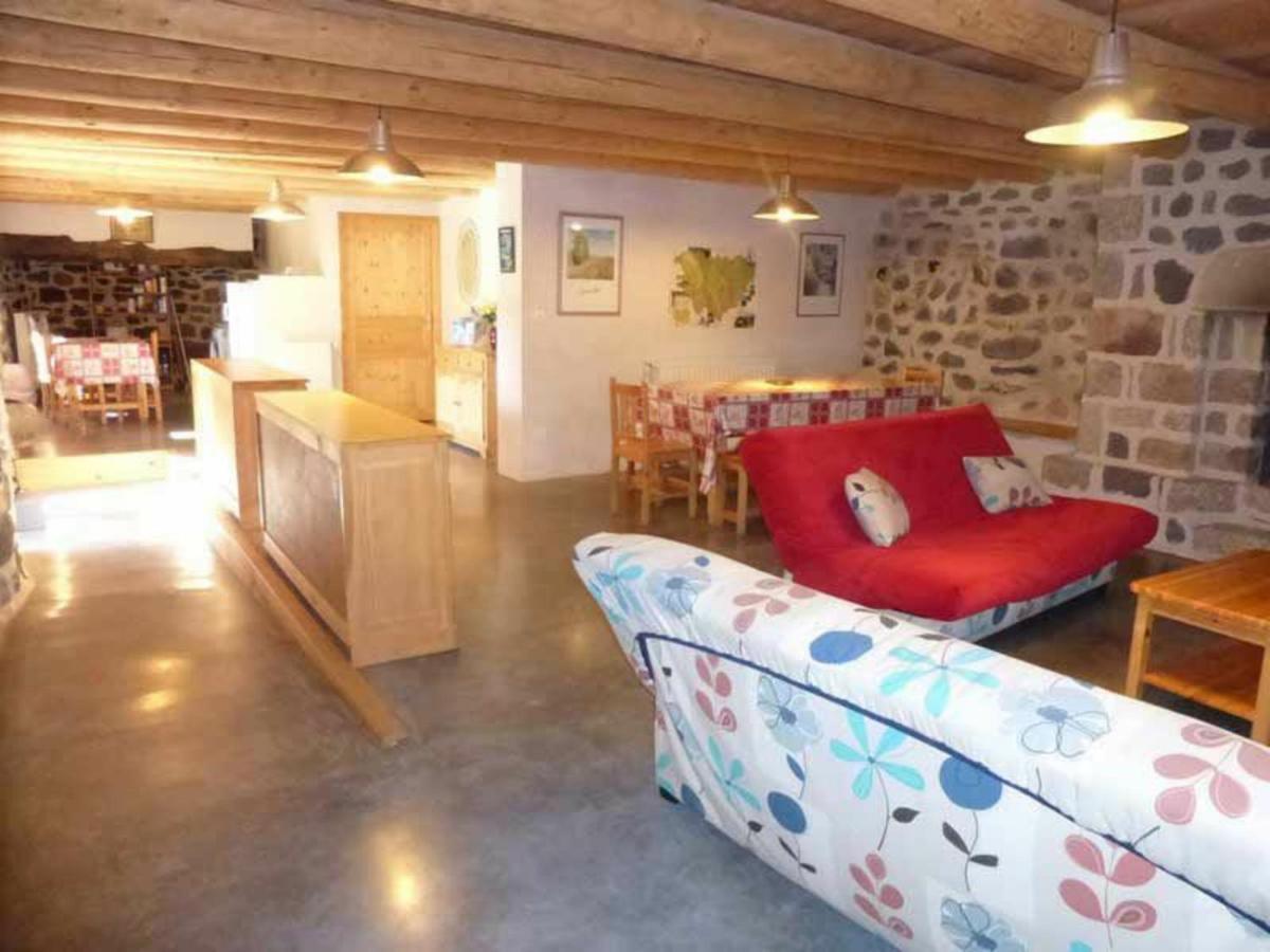 Gite Charmant Pour 8 Pers A Rauret Avec Cheminee, Terrasse Et Acces "Tourisme Et Handicap" - Fr-1-582-186 Zewnętrze zdjęcie