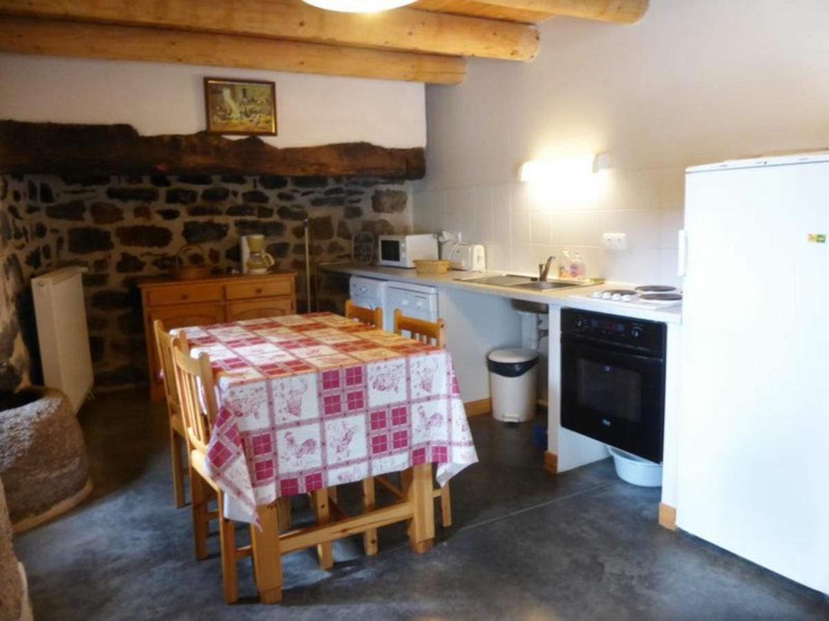 Gite Charmant Pour 8 Pers A Rauret Avec Cheminee, Terrasse Et Acces "Tourisme Et Handicap" - Fr-1-582-186 Zewnętrze zdjęcie